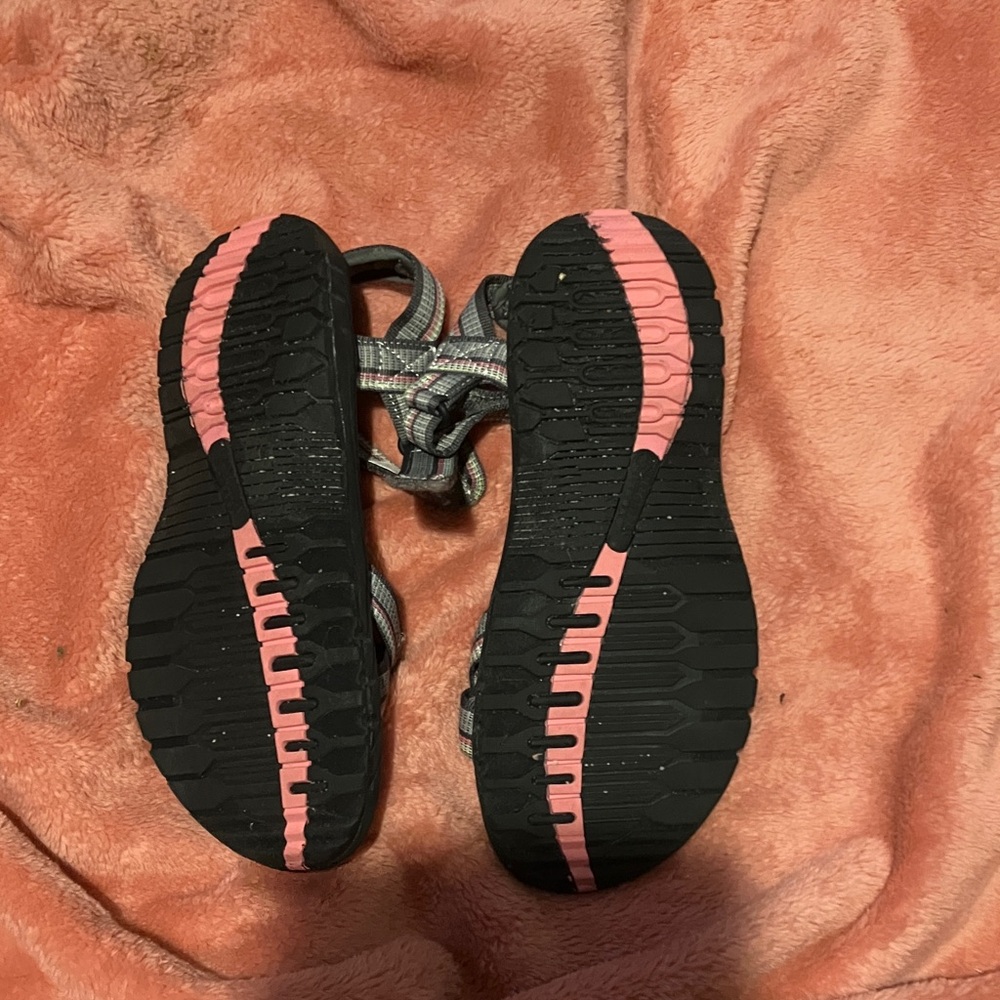 Magellan Outdoors Black and Pink Women's Sandals - Picture 4 of 4